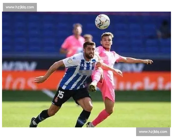 特伦钦对阵叶胡达关键对决赛前前瞻与胜负走势解析全面战术阵容观察